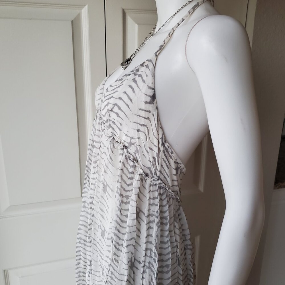 Soft Joie White & Grey Stripe Halter Maxi Dress Size Medium - Picture 4 of 9